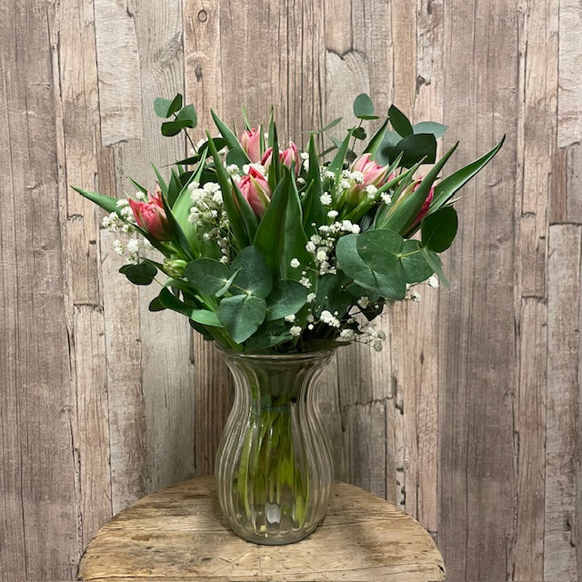 Tulpanbukett liten med vas