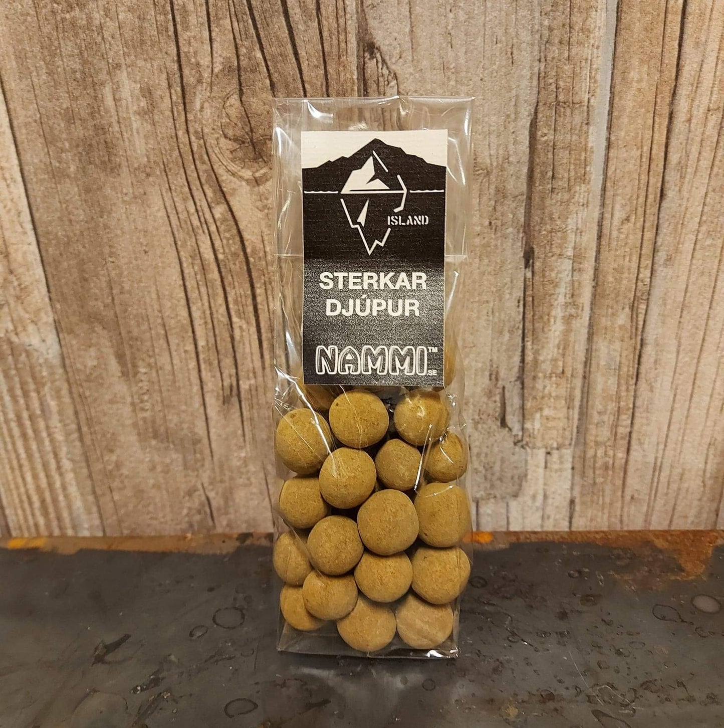 Sterkar Djúpur